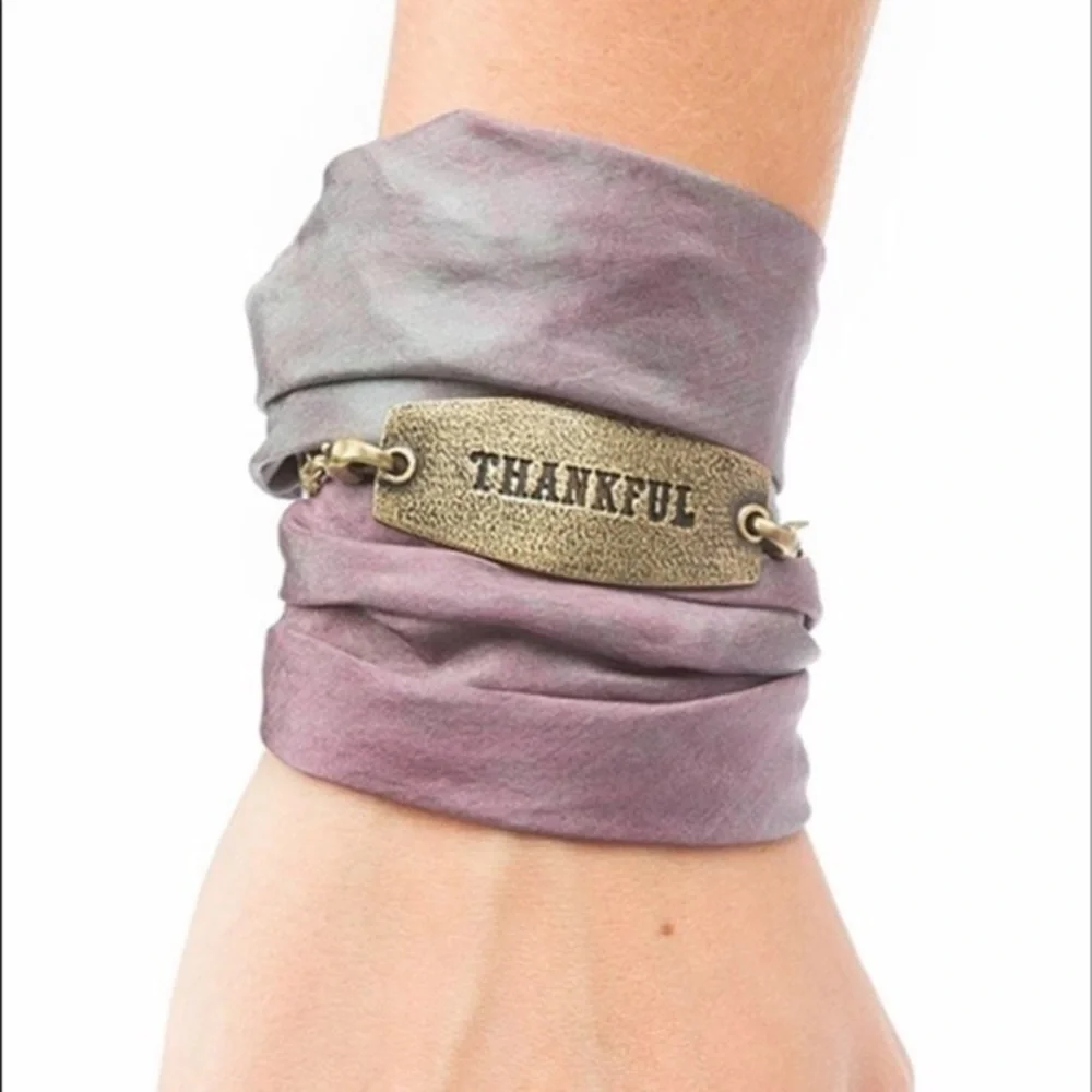 3/$20 🌺🌸🌺 New Lenny and Eva  bracelet‎ or headband.